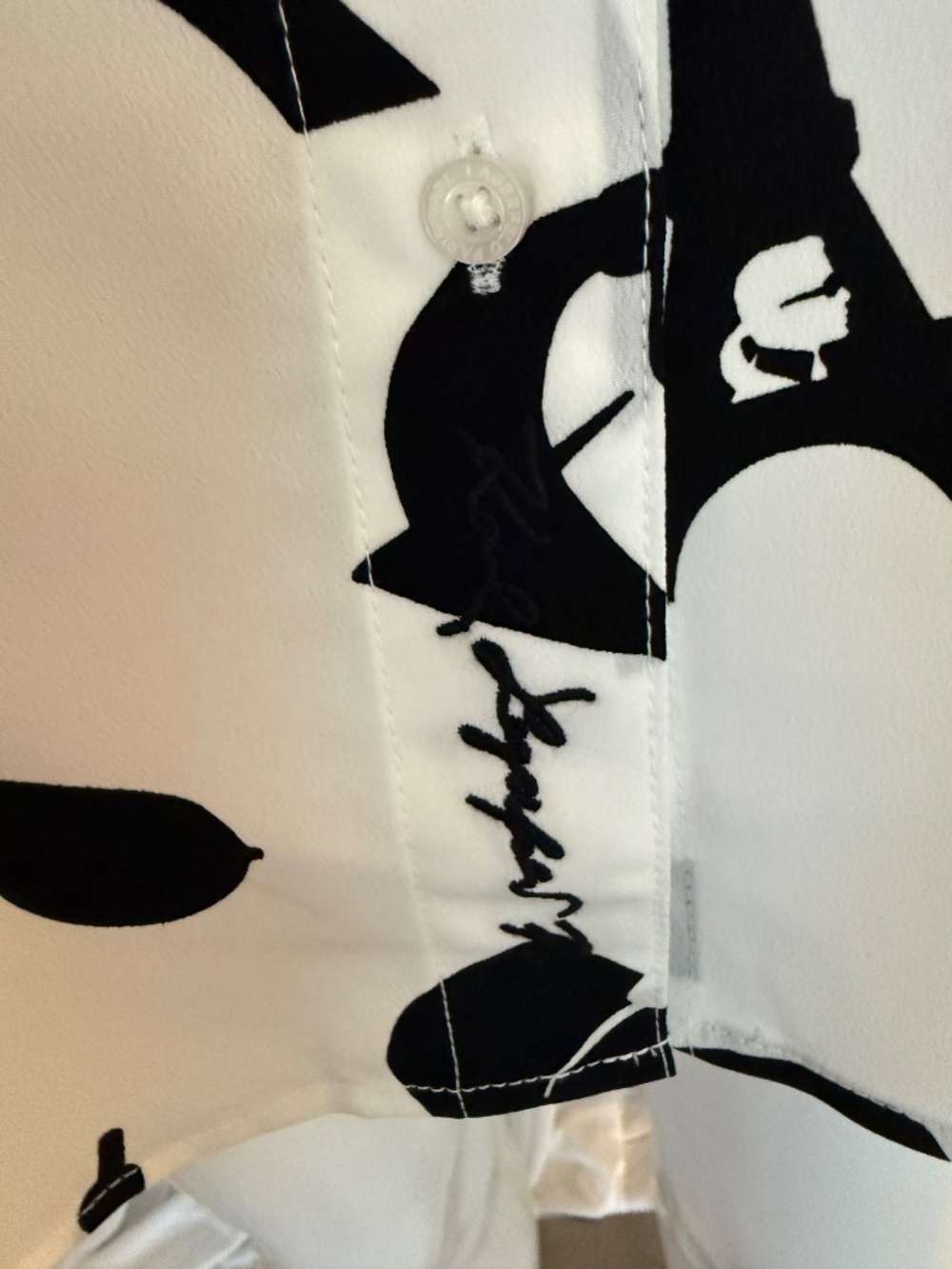 Karl Lagerfeld Paris Eiffel Tower Graphic Blouse L NWOT Toggle Sleeve Shirt - Picture 16 of 16
